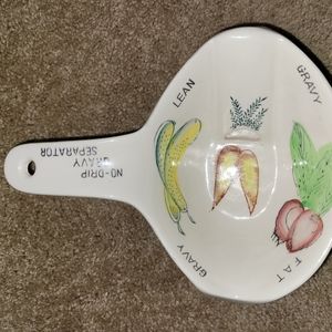 No drip gravy seperator